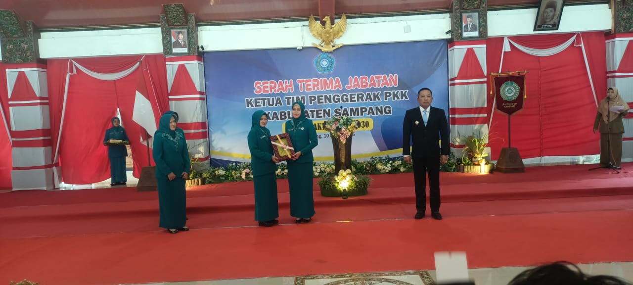 Sertijab TP PKK Berlangsung Khidmad DiPendopo Trunojoyo Sampang