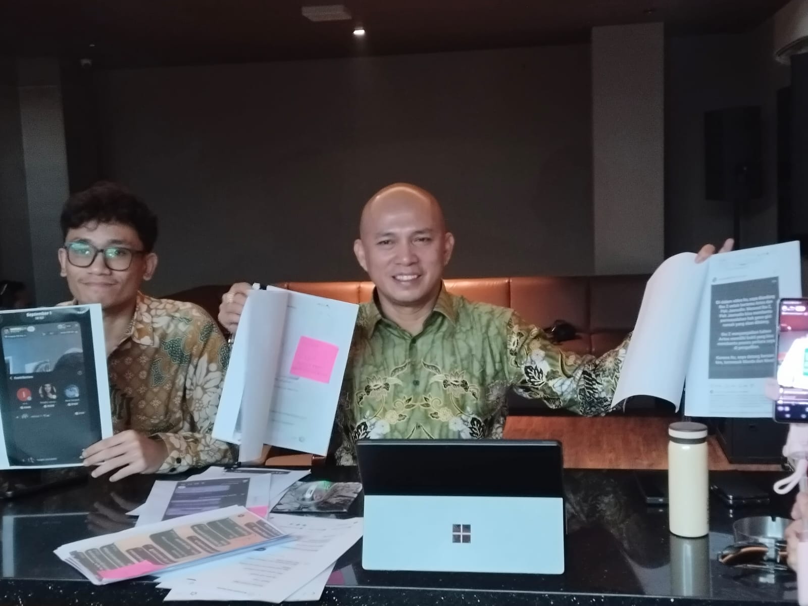 Siapa yang Diuntungkan dari Viral Video Call Y dan RO? Kuasa Hukum Zanzabella Buka Suara