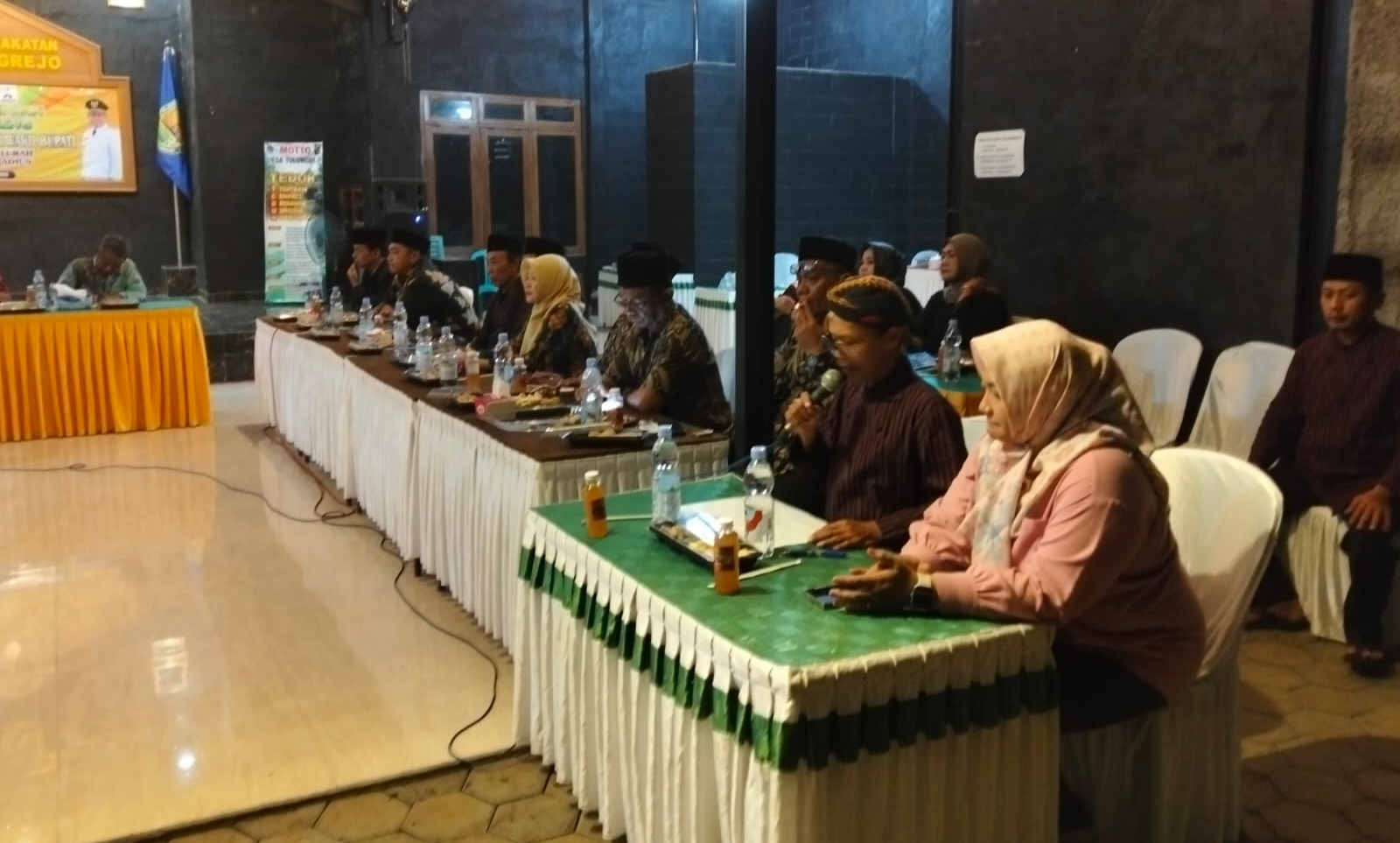 Silaturahmi dan Ngopi Bareng Bupati dan Wakil Bupati Madiun, Pererat Kebersamaan dengan Warga