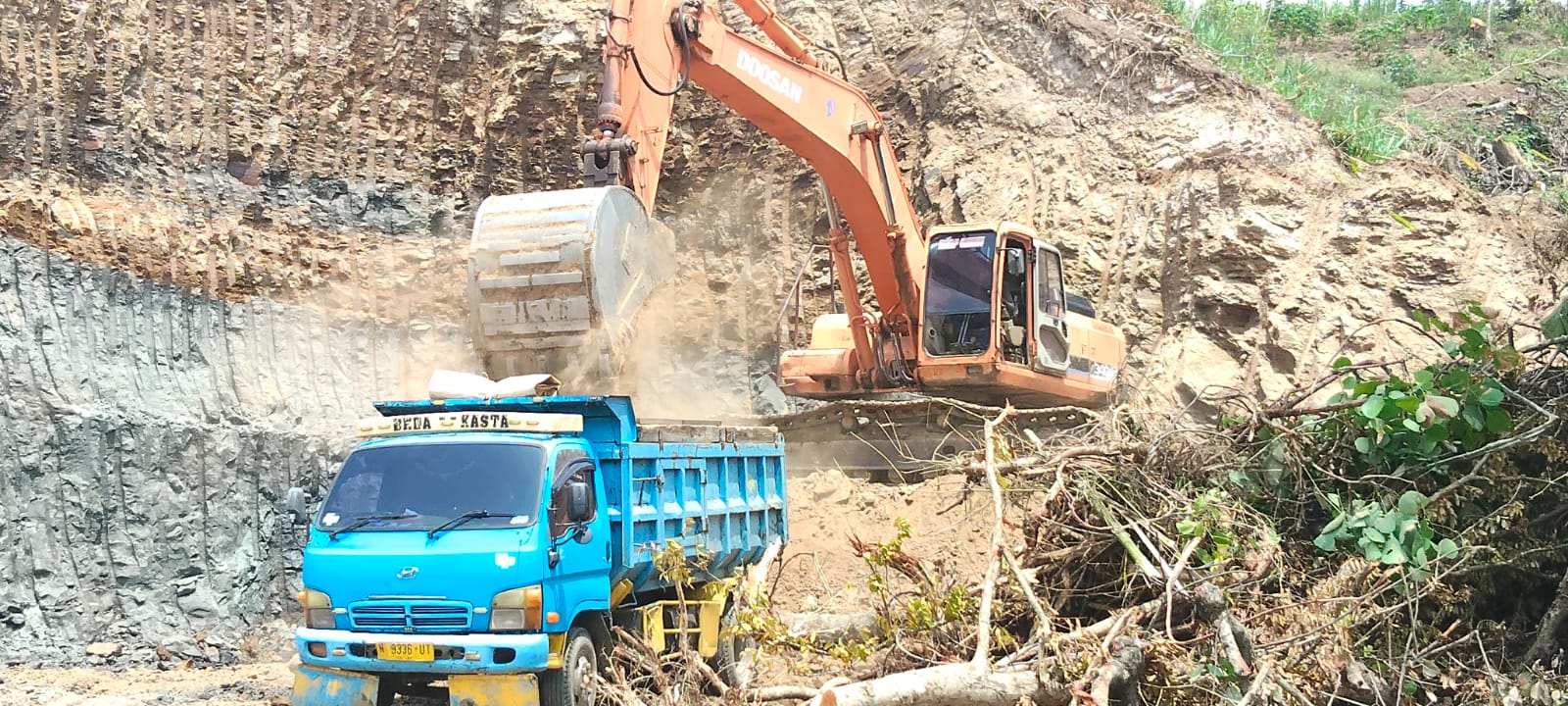 TIMSUS INVESTIGASI LPK-RI DPC Gresik Luruskan Pemberitaan Sepihak: Oknum LSM dan Media Diduga Rekayasa Isu Lindungi Galian Ilegal