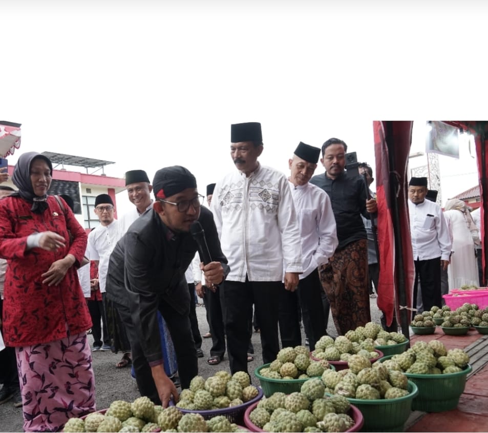 Upaya Dorong Perekonomian Masyarakat, Bupati Sumenep Gelar Festifal Srikaya